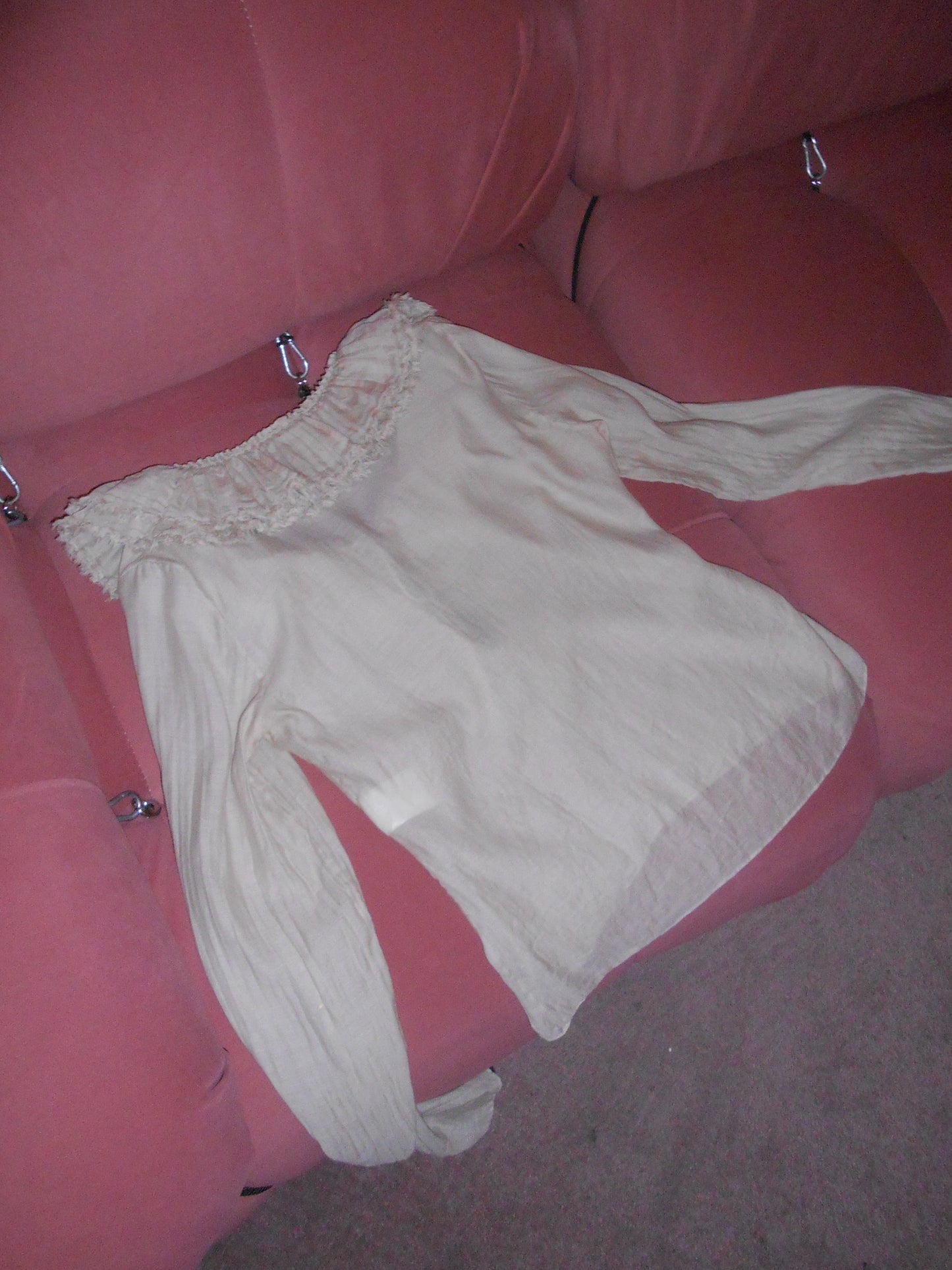 GUCCI BY TOM FORD SS 2003 COTTON & SILK RUFFLE PLUNGE BLOUSE