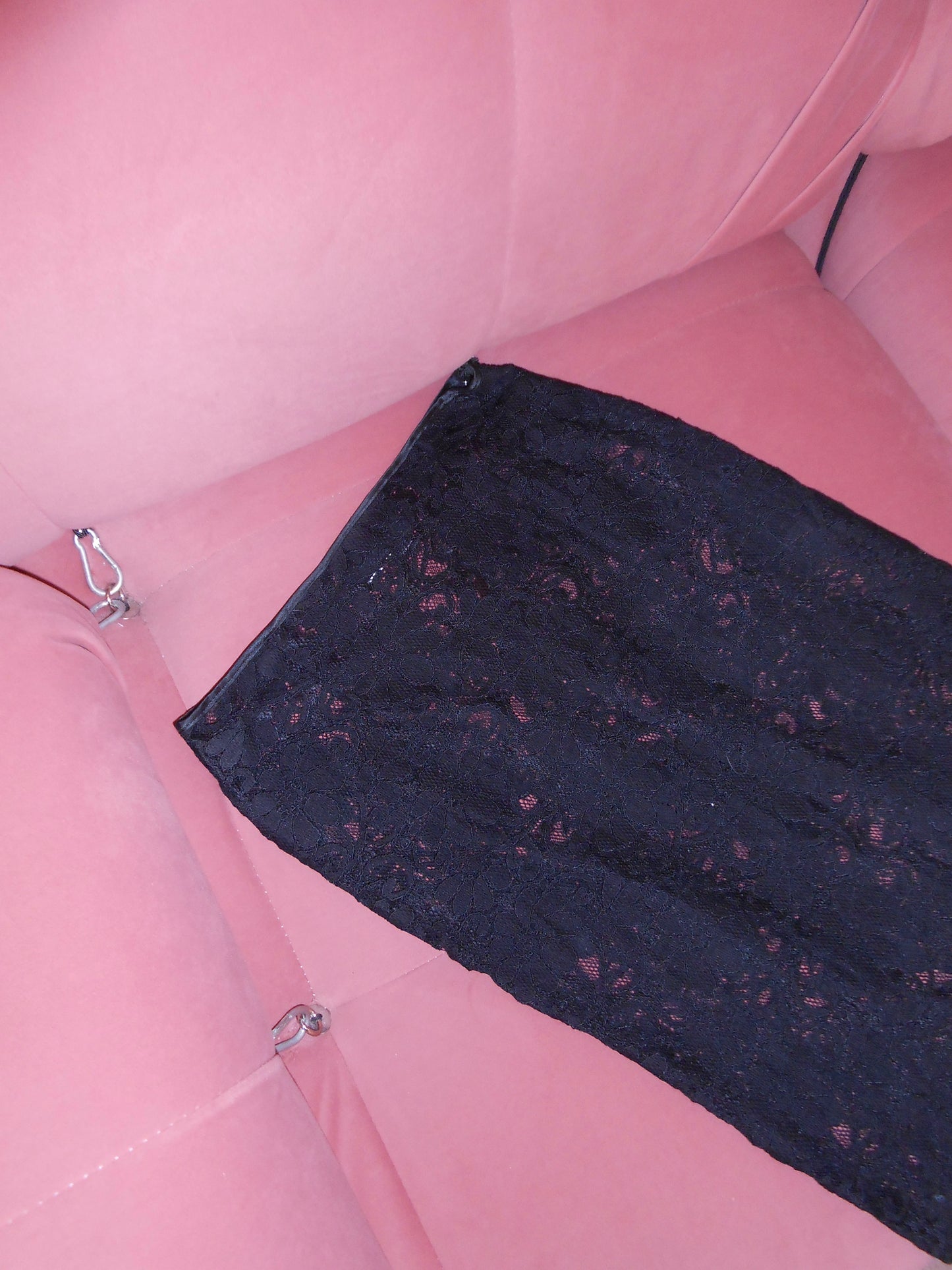 DOLCE & GABBANA 1990S LACE PENCIL SKIRT