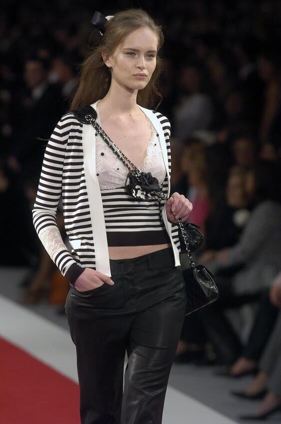 CHANEL SS 2005 KNIT AND LACE TOP