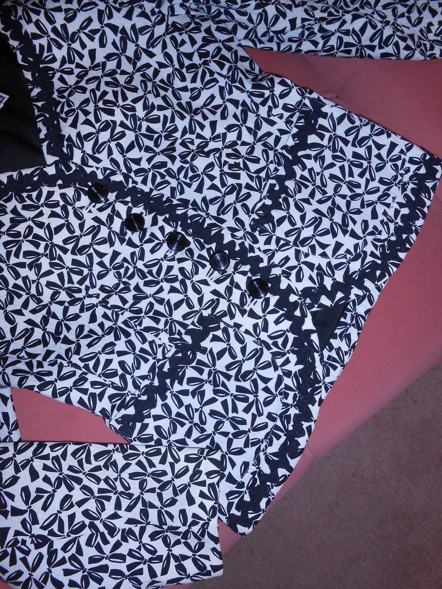 YVES SAINT LAURENT VARIATION  1980S JACKET WITH BOWS