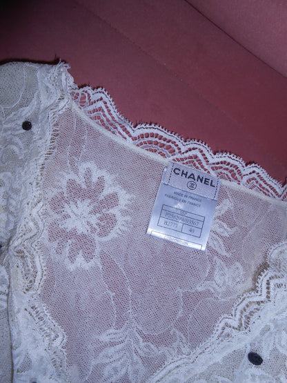 CHANEL BY KARL LAGERFELD SS 2005 LACE & STRIPED KNIT TOP