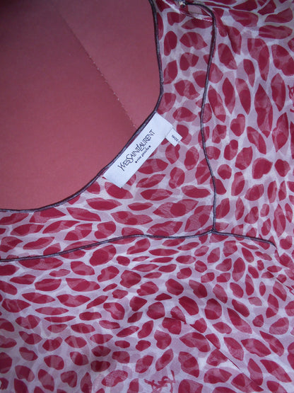 YVES SAINT LAURENT BY TOM FORD SS 2004 ICONIC LIP PRINT SILK SKIRT & TOP ENSEMBLE
