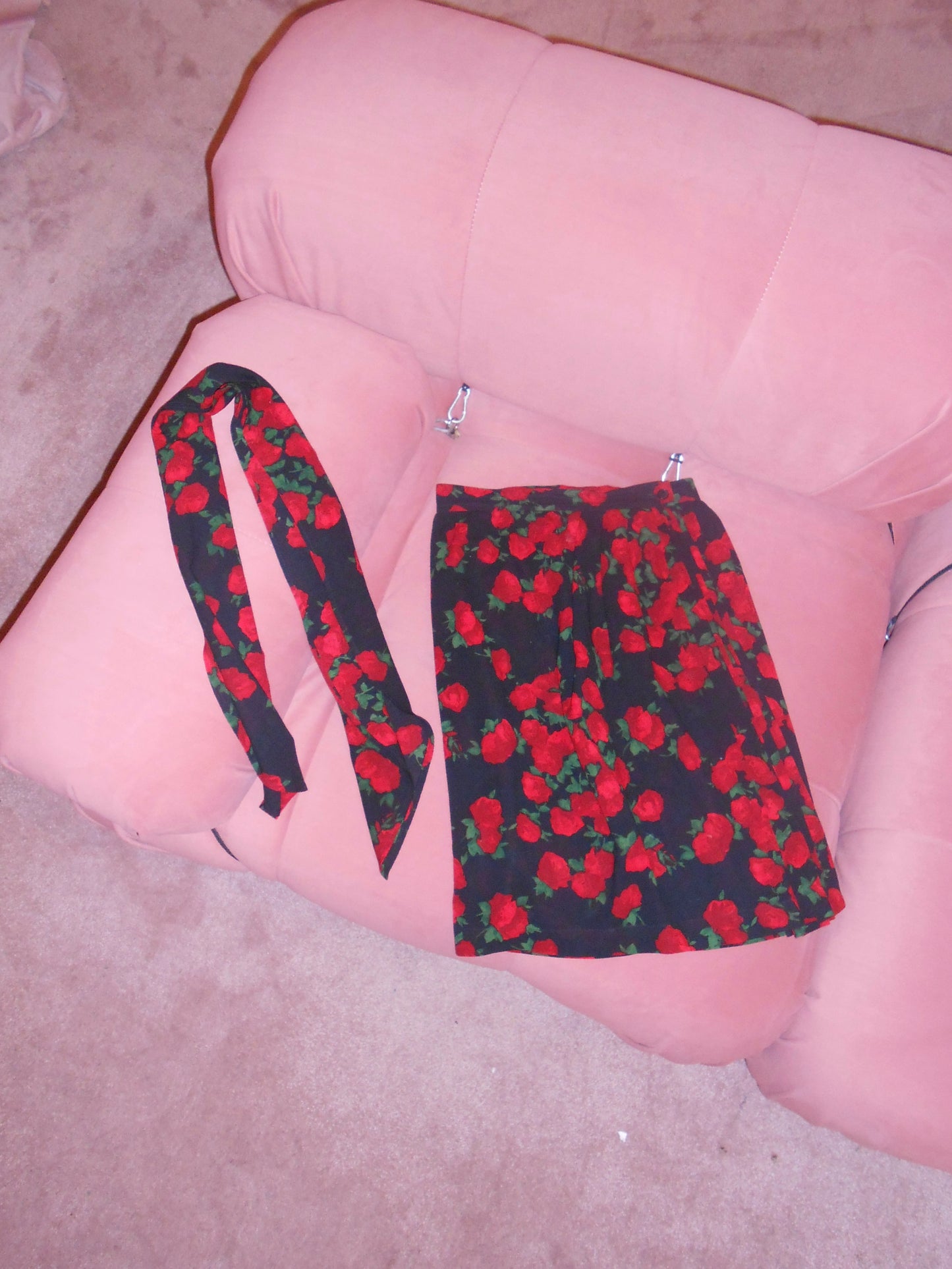 YVES SAINT LAURENT FW 1994 ROSE SKIRT & SCARF
