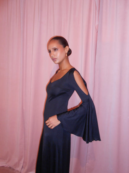 LORIS AZZARO 1970S BELL SLEEVE DRESS