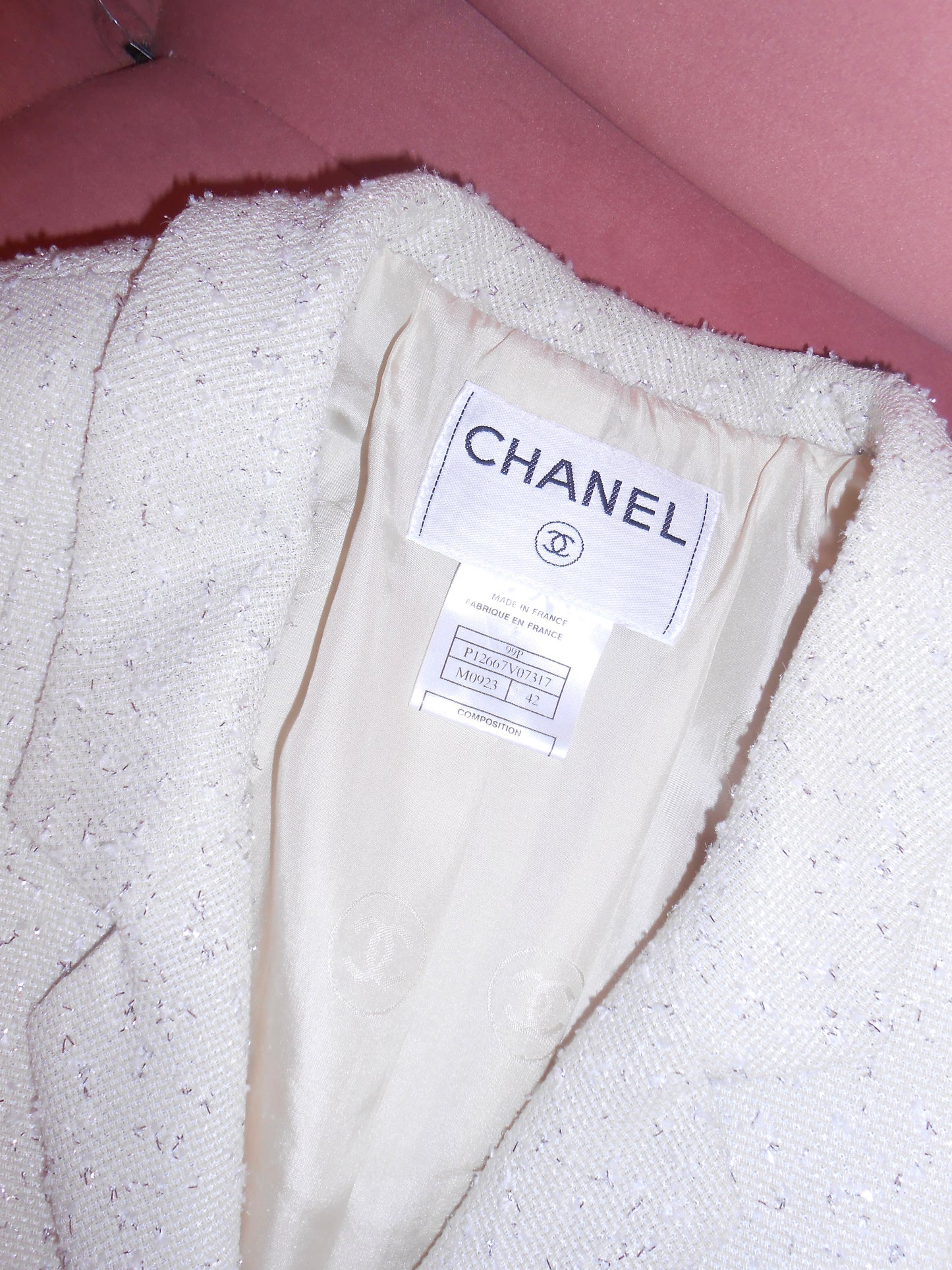 CHANEL BY KARL LAGERFELD SS 1999 CROPPED JACKET IVORY AND SILVER JACKET