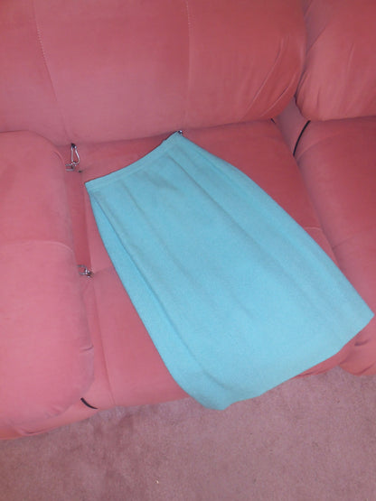 CHANEL BY KARL LAGERFELD 1984/1985 TURQUOISE TWEED SKIRT SUIT