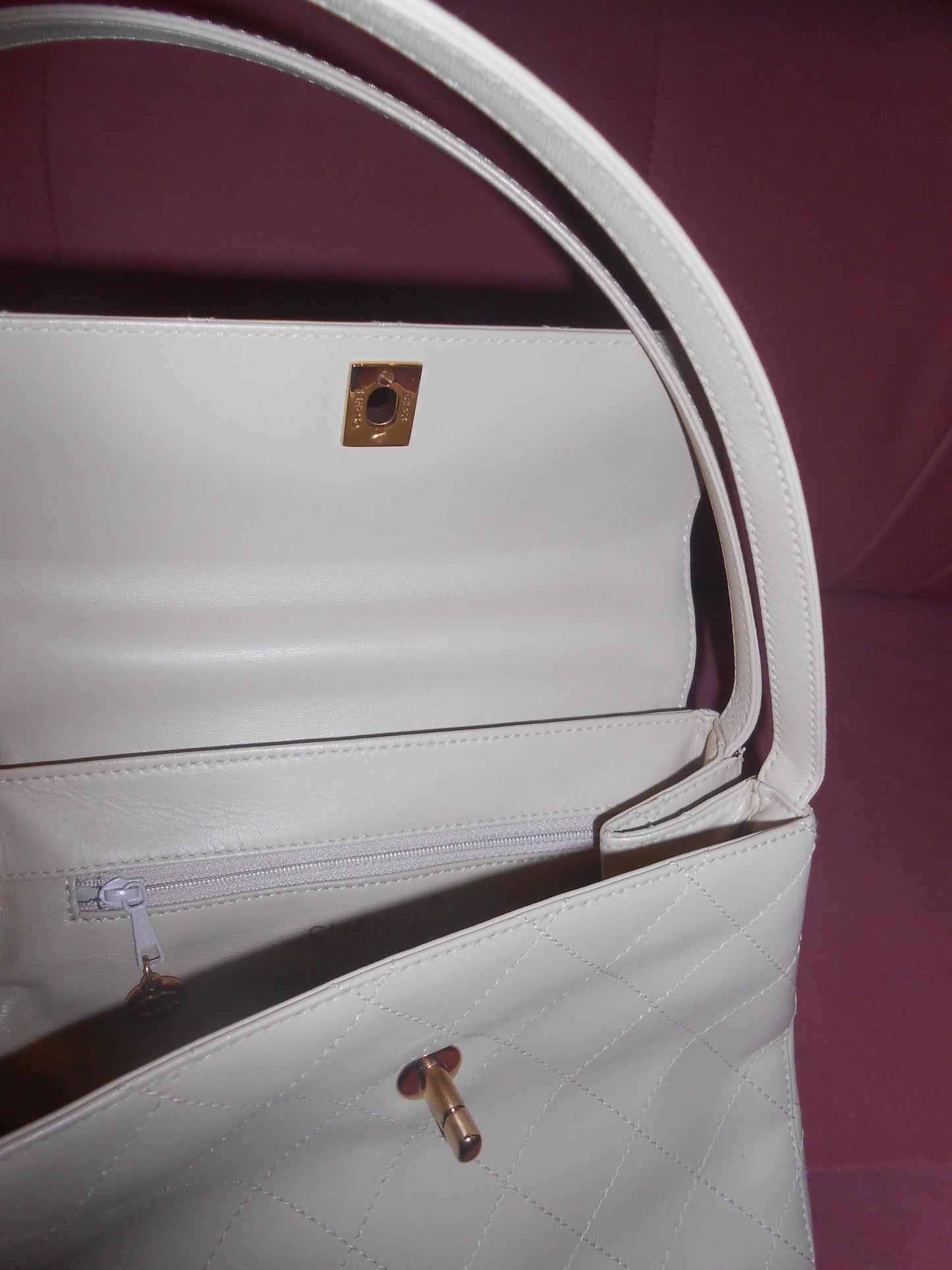 CHANEL BY KARL LAGERFELD 1997 - 1999 QUILTED SHOULDER BAG