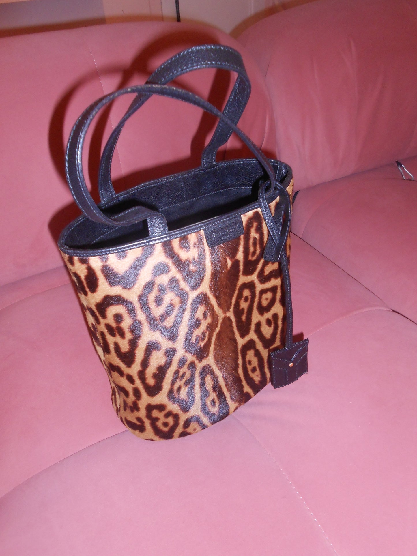 YVES SAINT LAURENT EARLY 2000S LEOPARD PONY HAIR BUCKET BAG