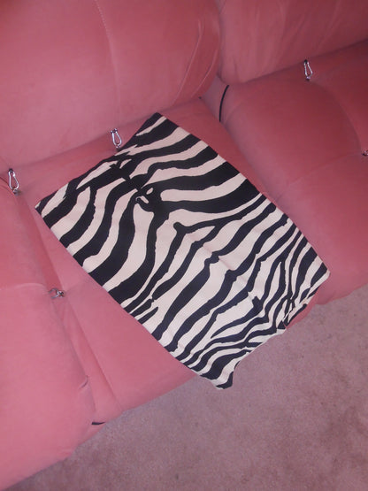 MOSCHINO CHEAP & CHIC	EARLY 2000S ZEBRA VELVET PENCIL SKIRT