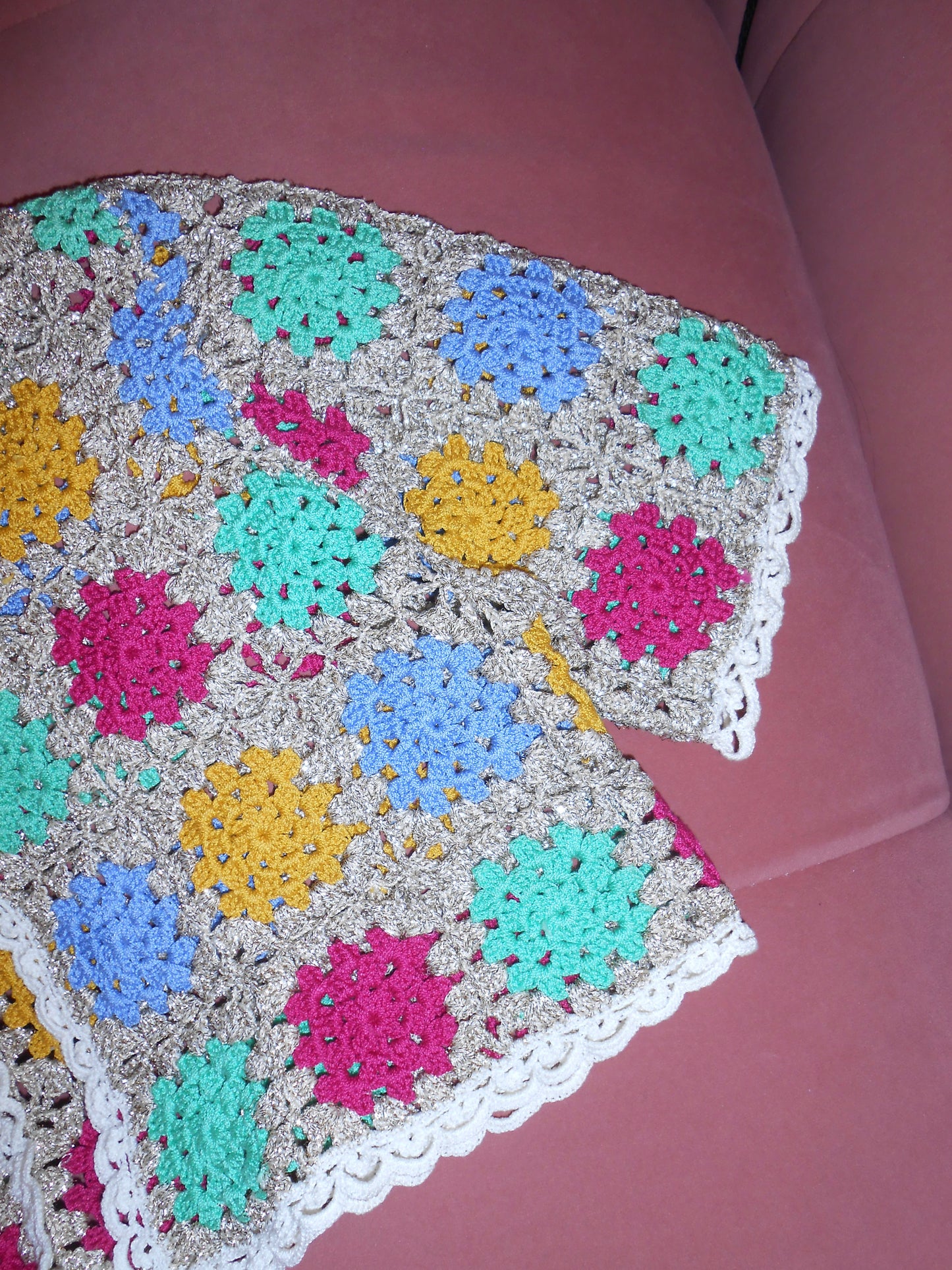 MOSCHINO CHEAP & CHIC	EARLY 2000S CROCHET CROPPED BOLERO