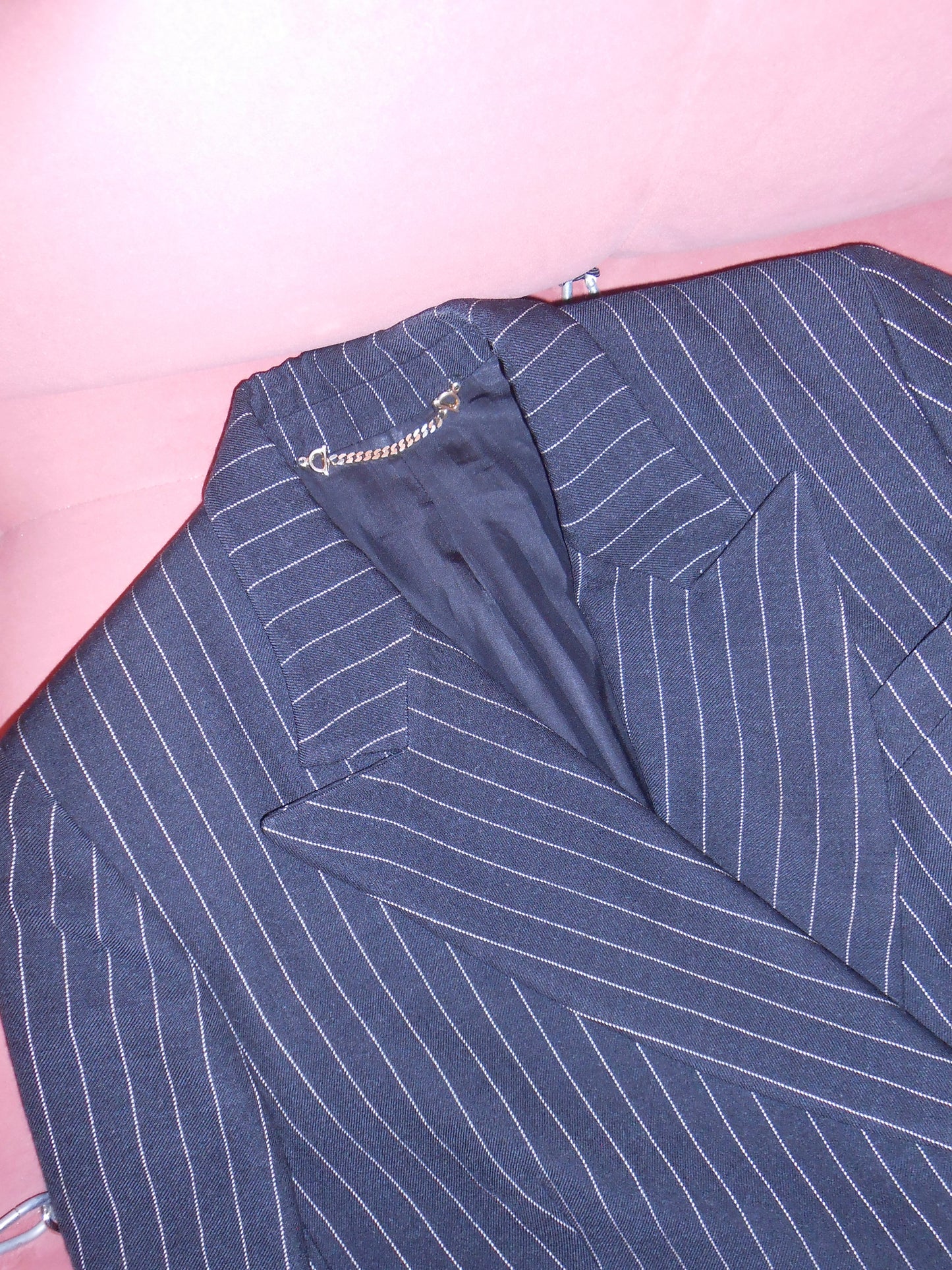 GUCCI BY TOM FORD	FW 1996	PINSTRIPE WOOL SUIT