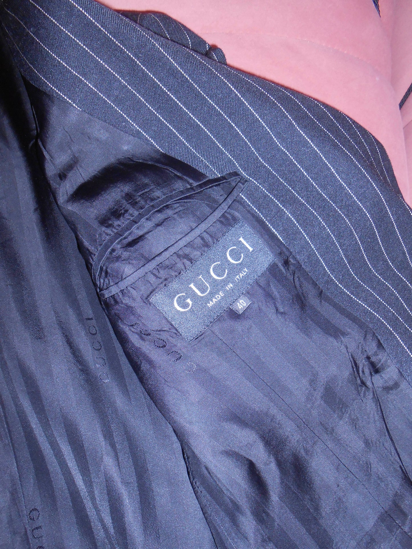 GUCCI BY TOM FORD	FW 1996	PINSTRIPE WOOL SUIT