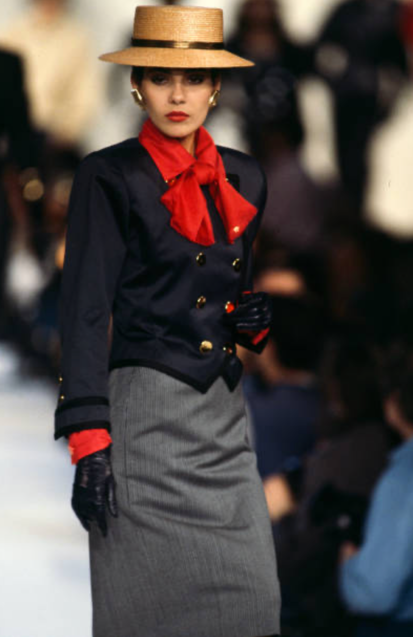 YVES SAINT LAURENT SS 1987	WOOL JACKET WITH GOLD BUTTONS